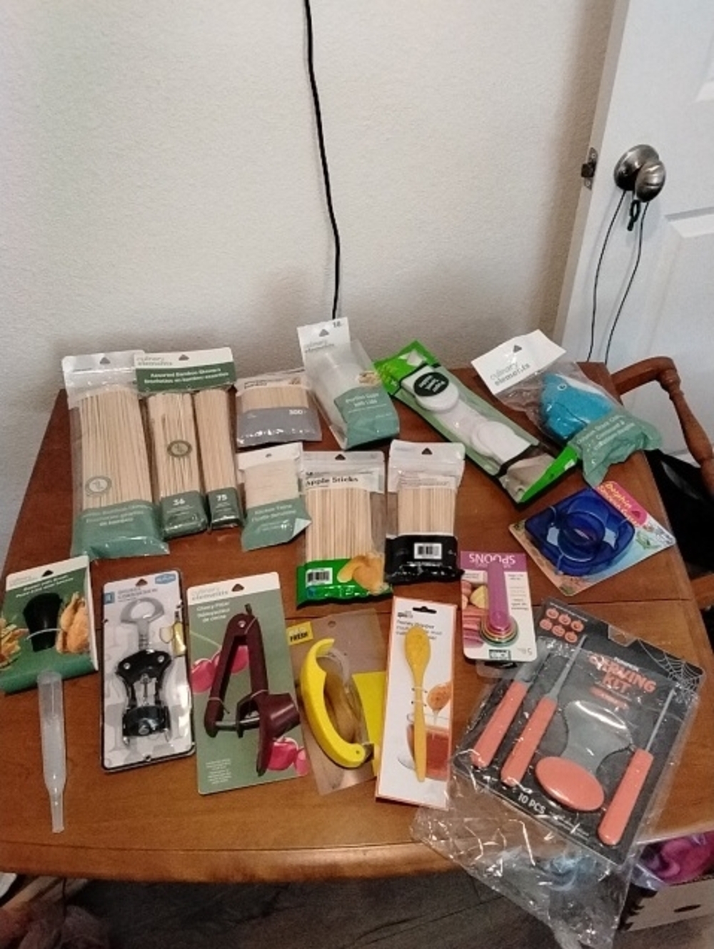 Assorted Kitchen Gadgets and Utensils - 167 Items